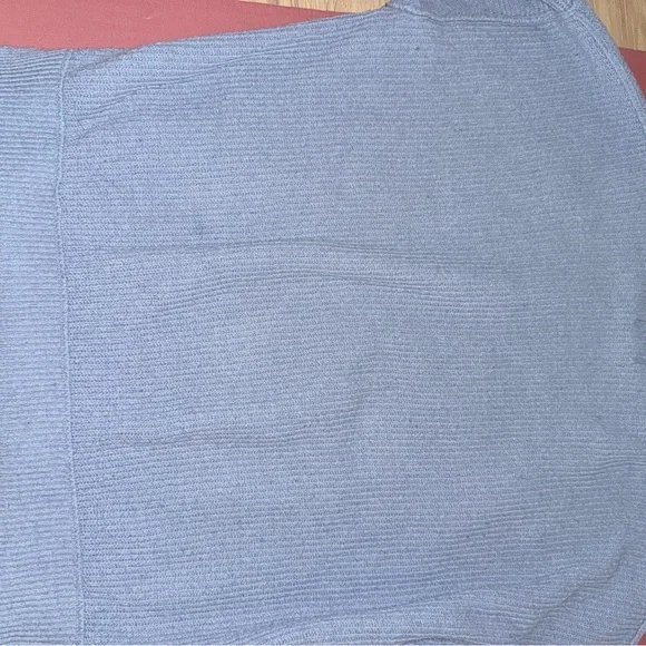 Aerie size small oversized Soft Blue Crew Neck Sweater - Picture 10 of 12